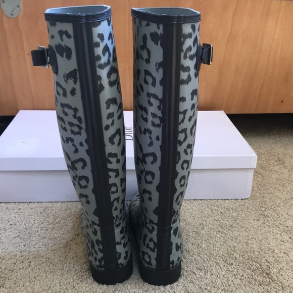 NWOB! HUNTER Size 10 leopard print tall rain boots - Picture 2 of 10